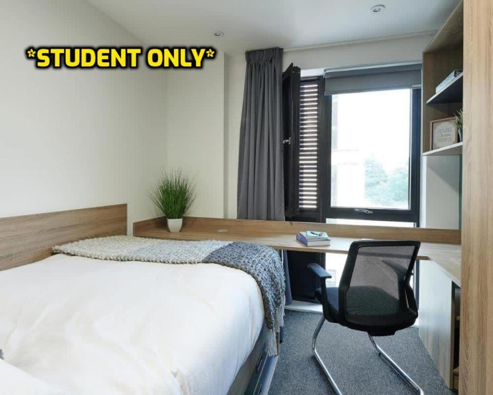 Student Only Zeni Ensuite Rooms, Southampton Саутхамптън Екстериор снимка